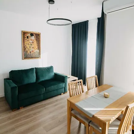 Gaudi Apartment *